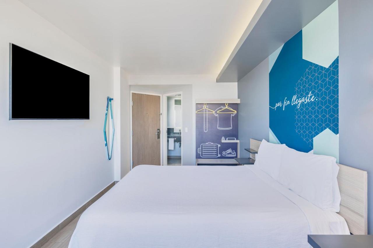 One Puebla Angelopolis Periferico Hotel Kültér fotó