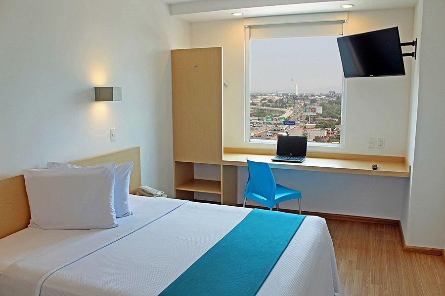 One Puebla Angelopolis Periferico Hotel Kültér fotó